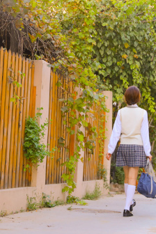 爱爱内含光在线看